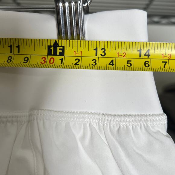 Athleta Crossover Women's Run Shorts White Size Medium - Picture 4 of 6